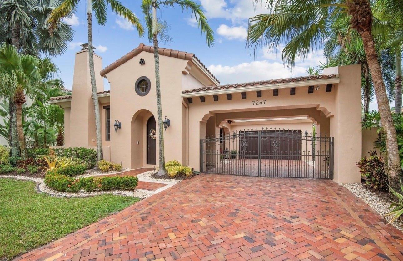 Parkland Golf & Country C - Residential Lease