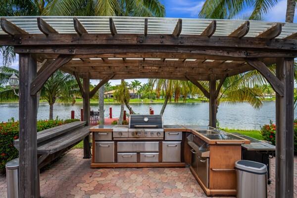 Mariners Cove - Residential Lease