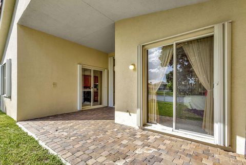 A home in Lake Worth