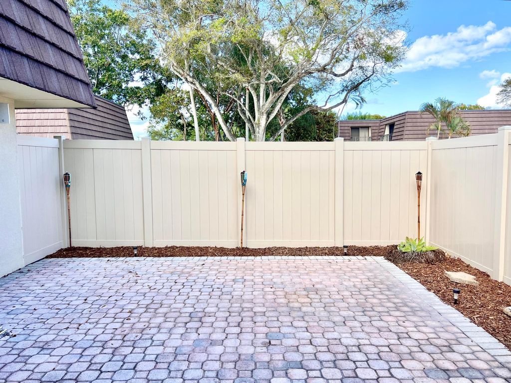 Photo of 7206 72nd Way, West Palm Beach, FL 33407 (MLS # B26005288)