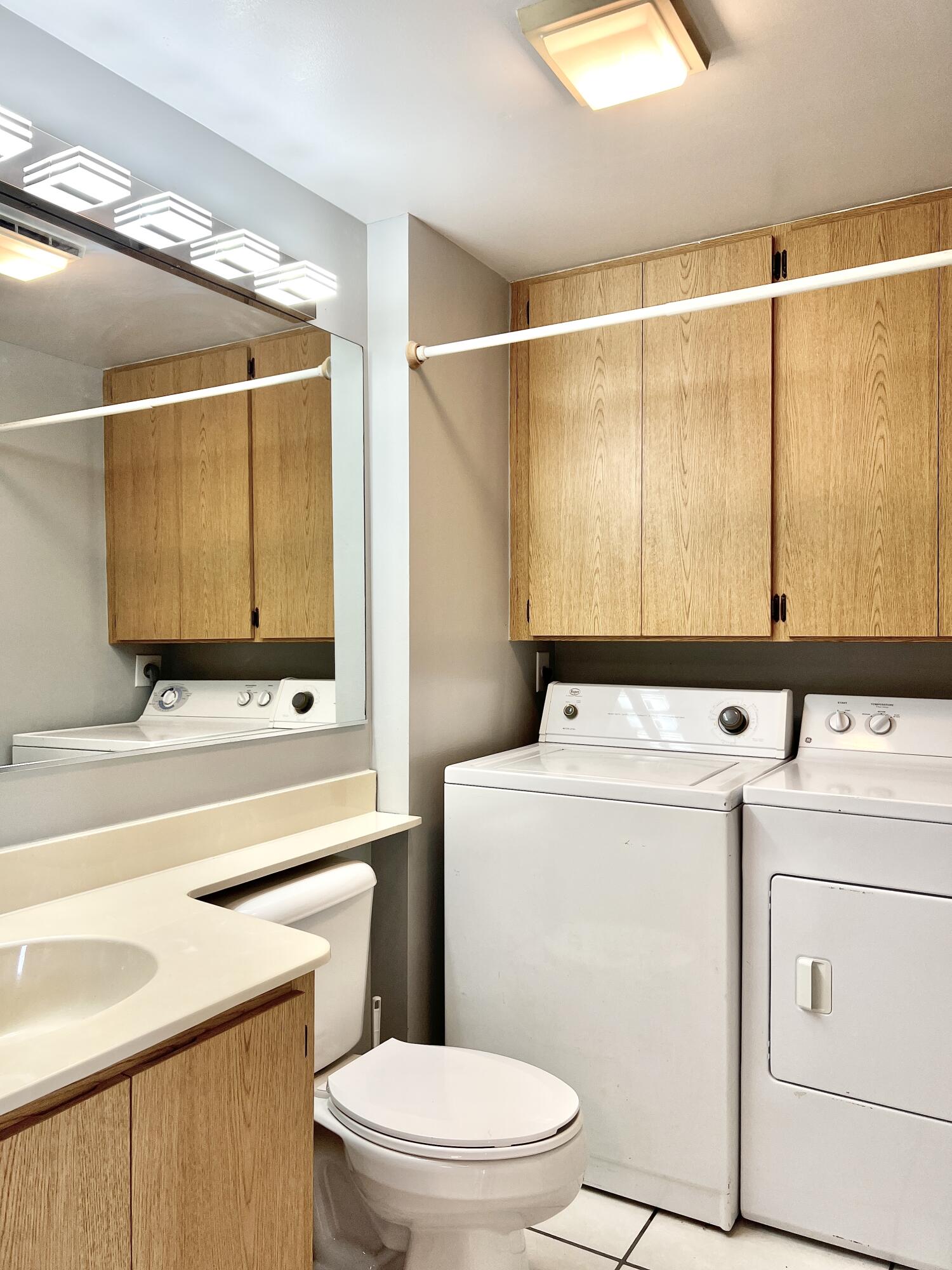 HERITAGE VILLAGE OF P B LAKES - Residential Lease