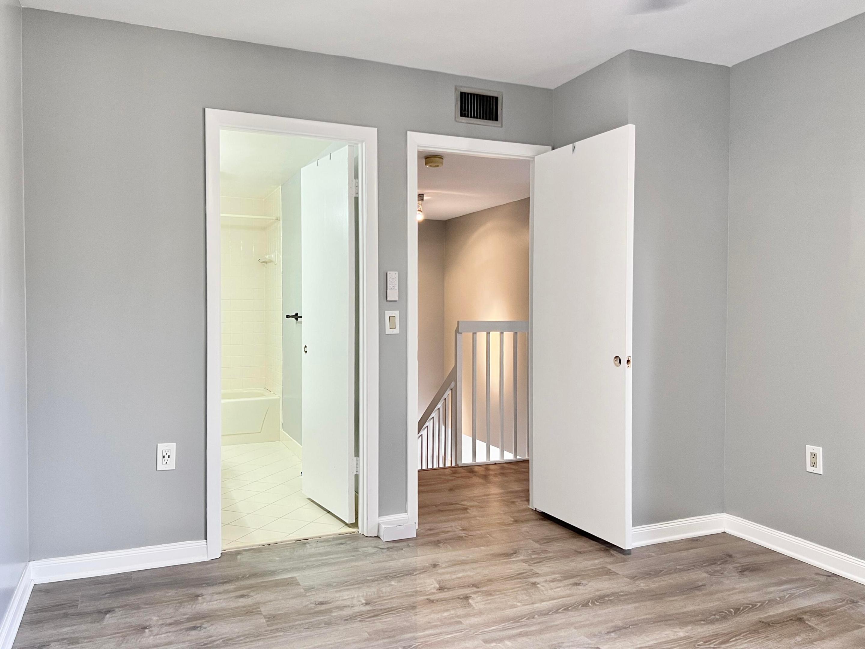 HERITAGE VILLAGE OF P B LAKES - Residential Lease