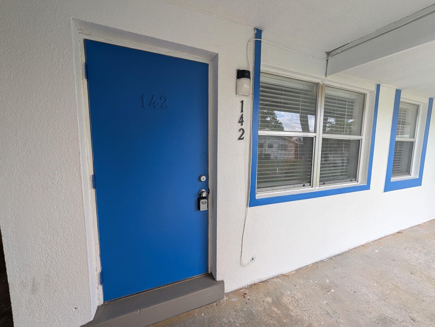 Lloyd Estates 25-47 B - Residential Lease