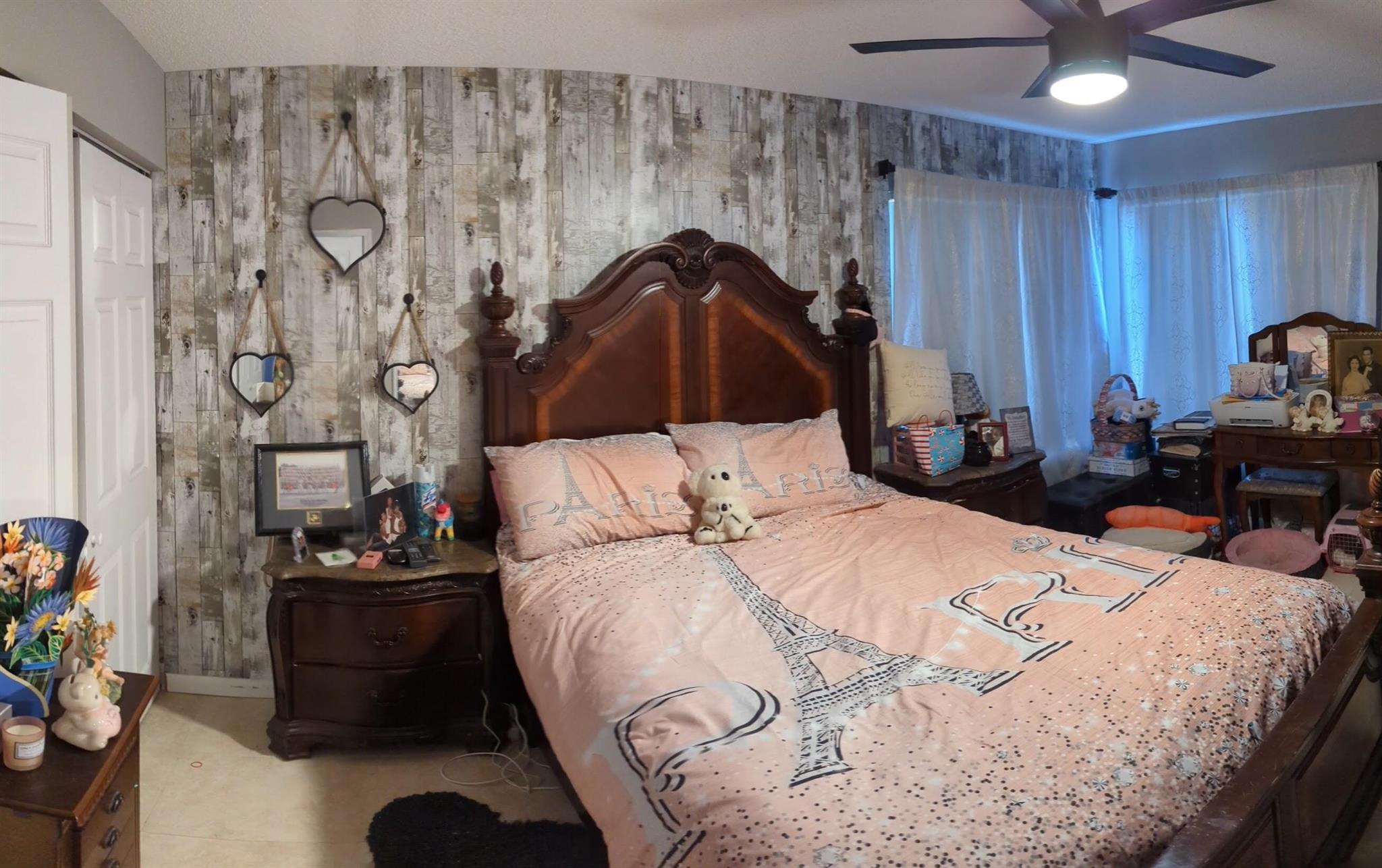 FOREST CONDO - Residential