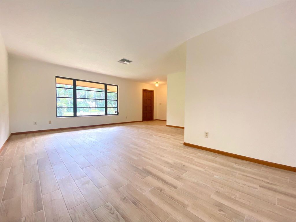 Photo of 5585 Pennock Point Road, Jupiter, FL 33458 (MLS # R10989619)