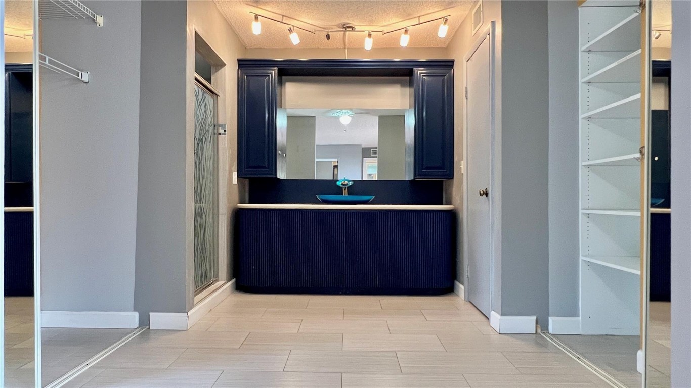 Springdale Homes - Residential