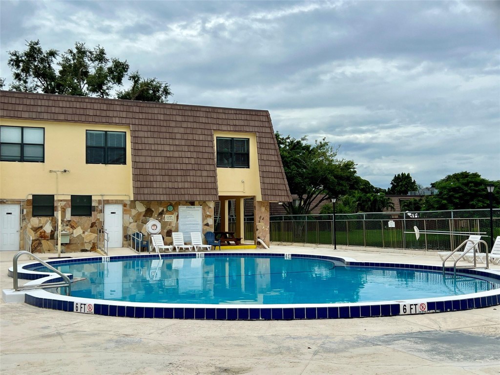 Springdale Homes - Residential