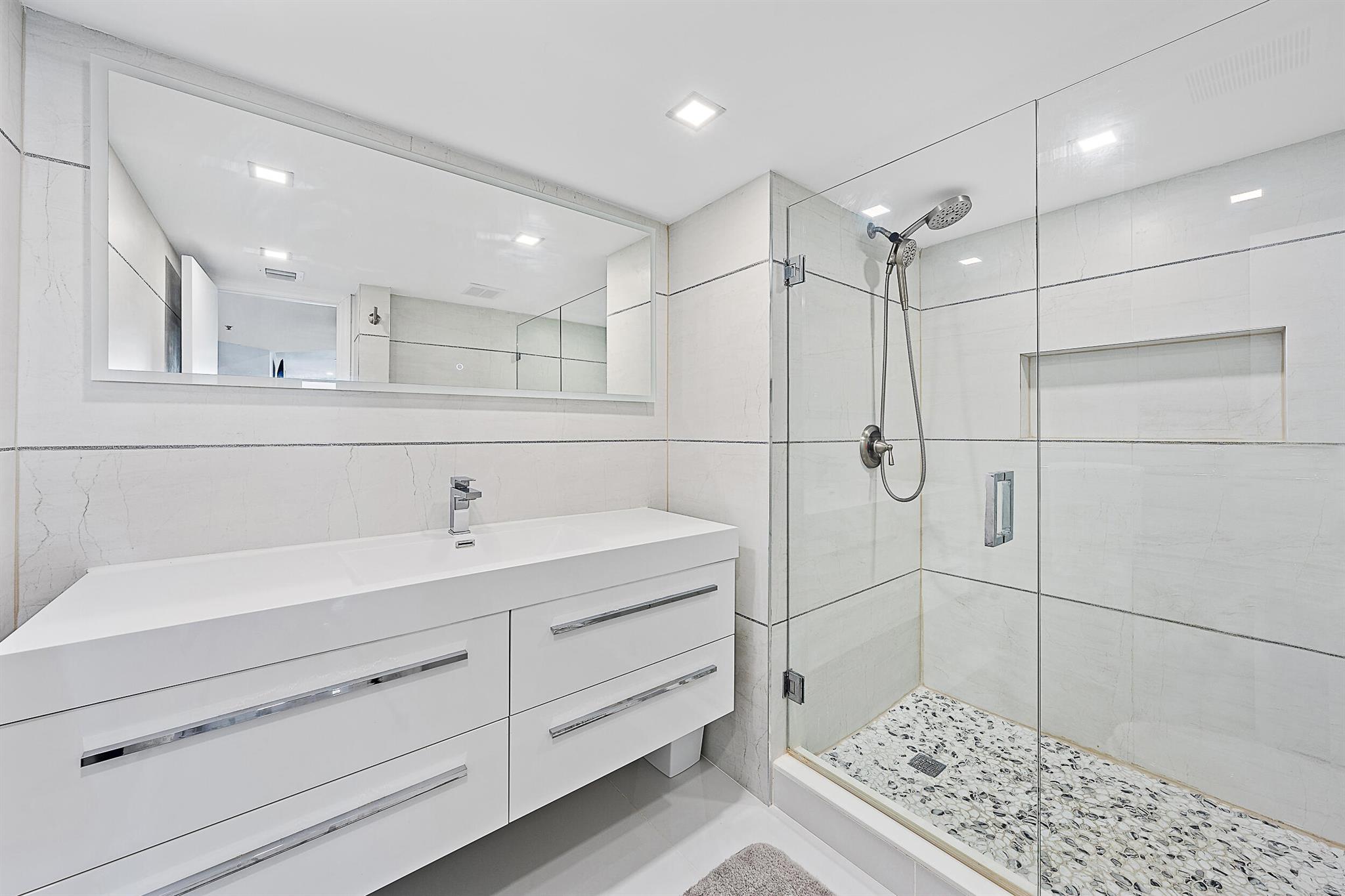 Corniche - Residential