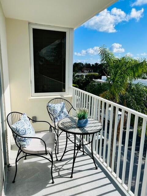Photo of 223 Atlantic Avenue #4B, Palm Beach, FL 33480 (MLS # B26092881)