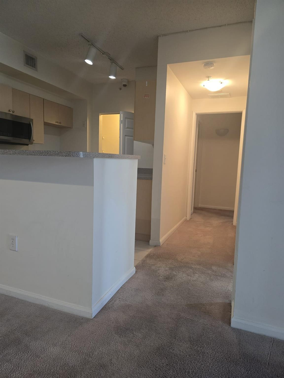 EL-AD NOB HILL CONDO - Residential Lease