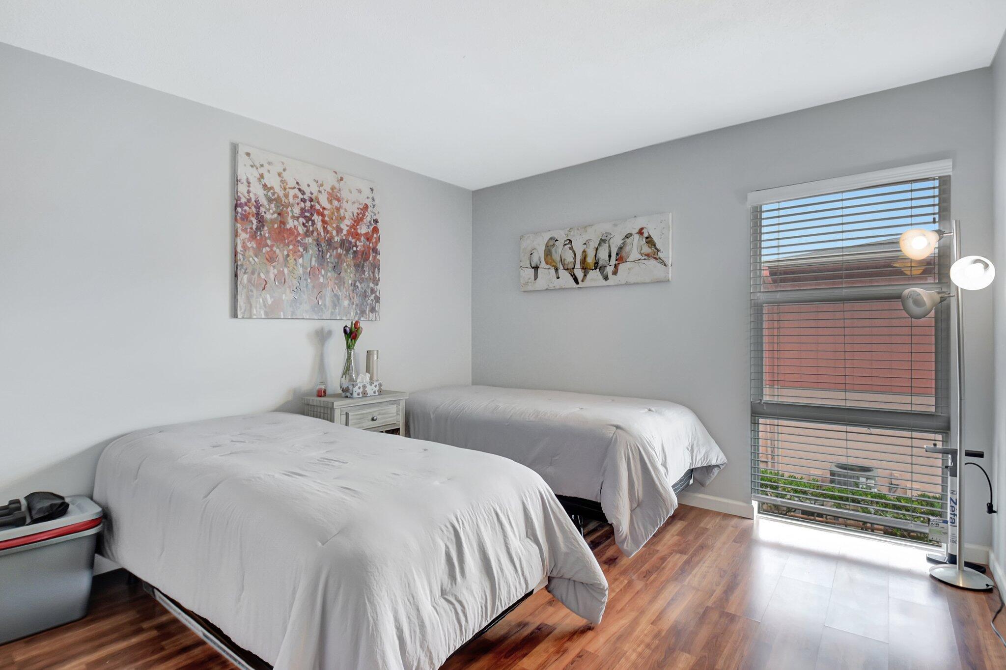 CENTURY VILLAGE - GOLFS E - Residential