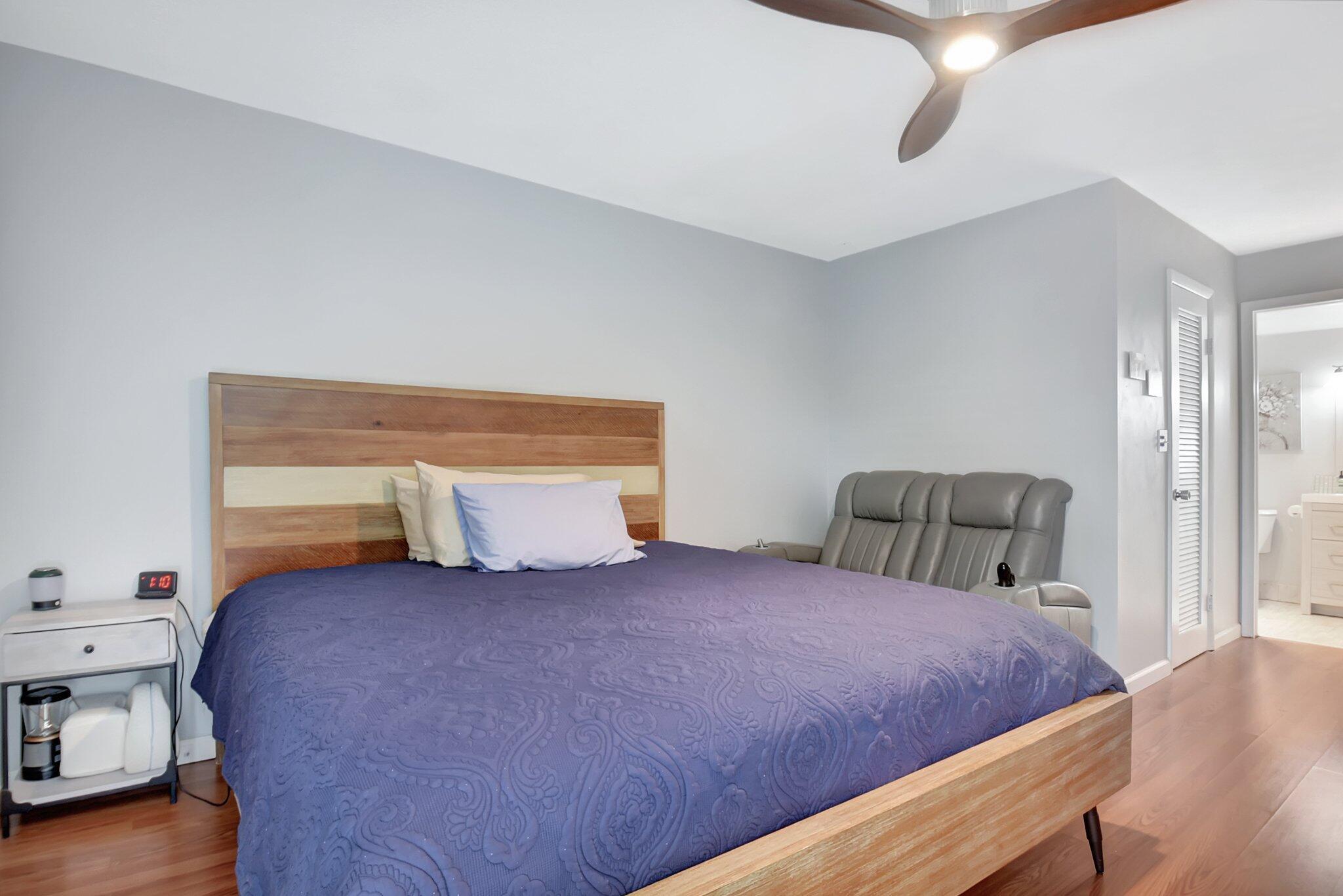 CENTURY VILLAGE - GOLFS E - Residential