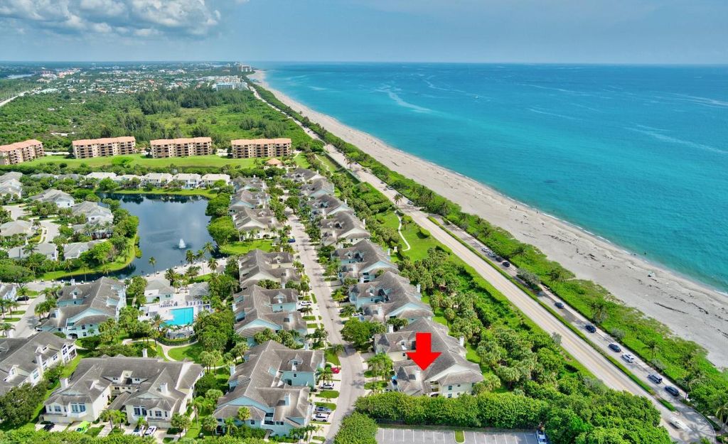 Photo of 109 Mainsail Circle, Jupiter, FL 33477 (MLS # R10904568)