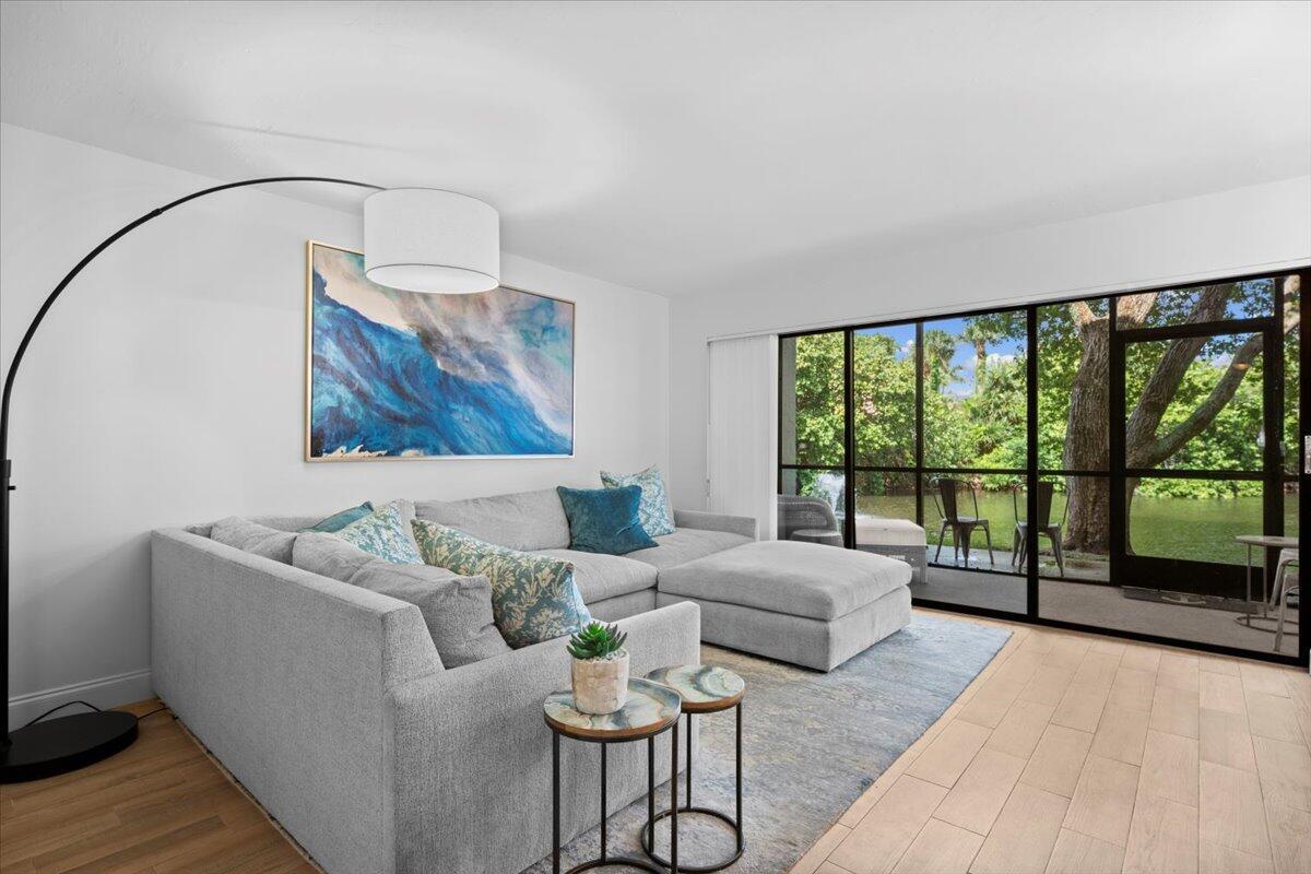 1605 S Us Highway 1 C102 C-102