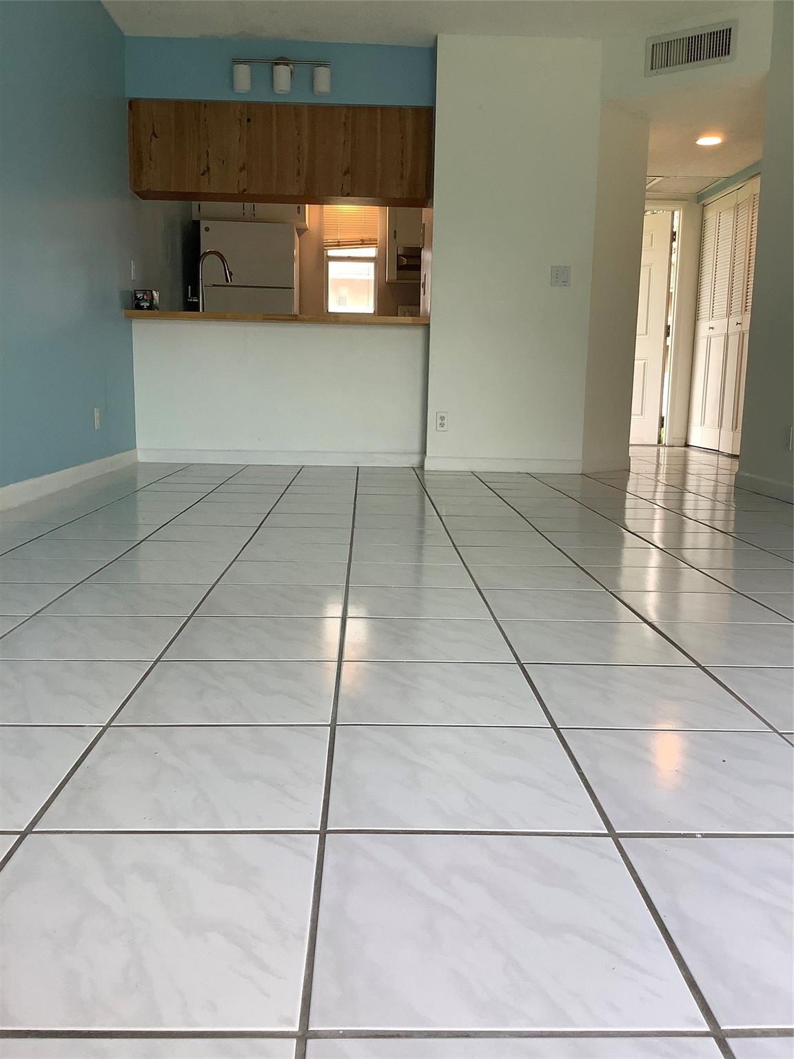 10113 Twin Lakes Dr 10113