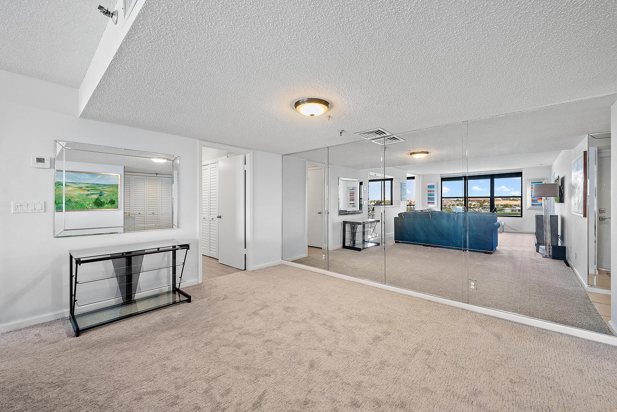 1748 Jupiter Cove Drive 519a