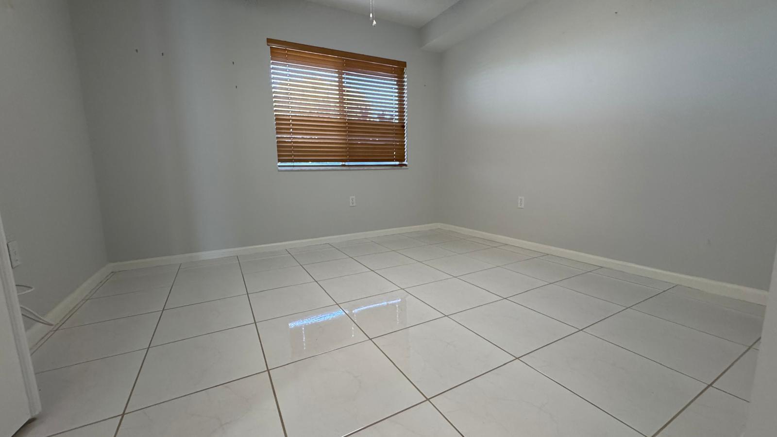 REGAL SHORES / CORAL LAKES - Residential