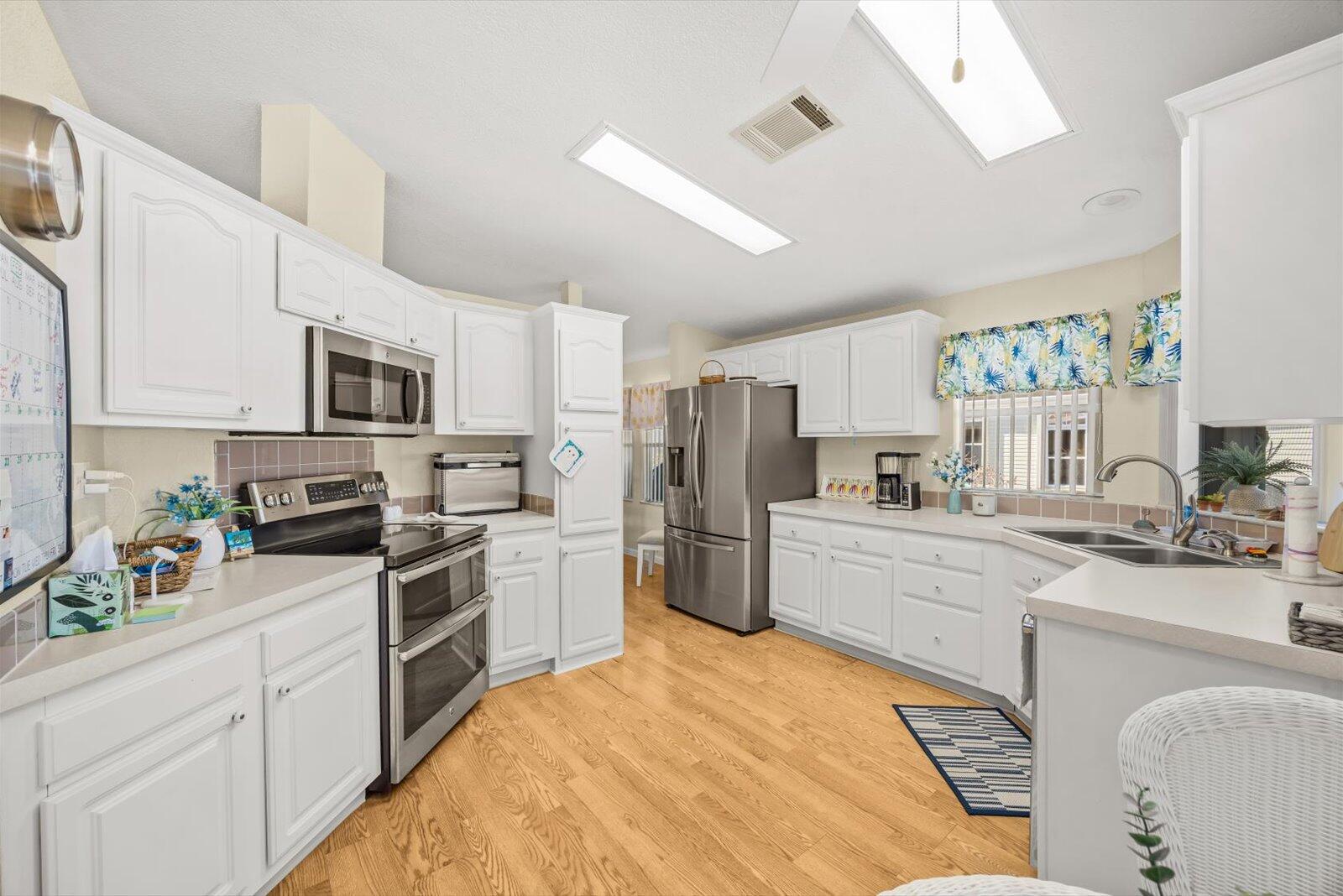 THE LINKS AT SAVANNA CLUB - Residential