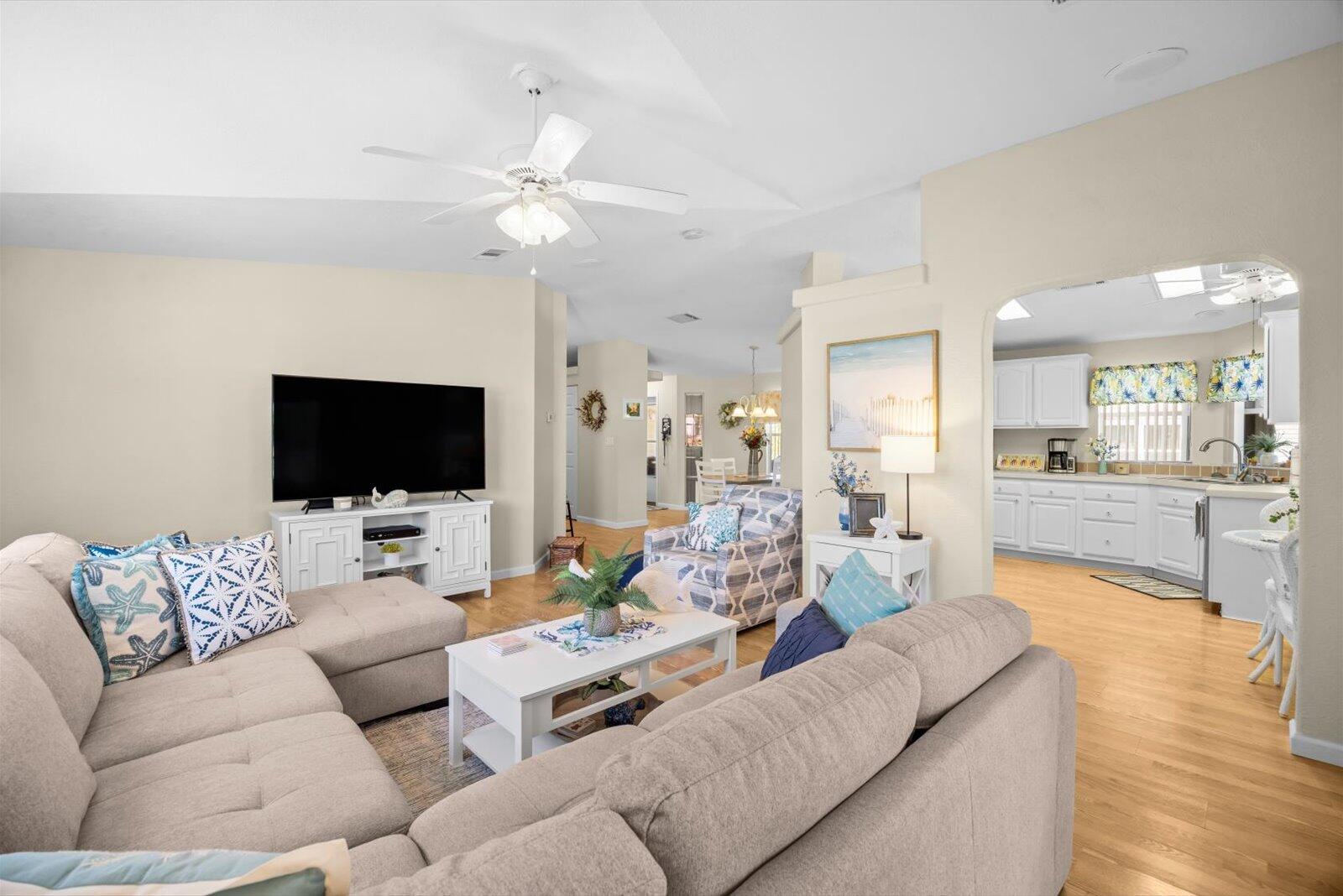 THE LINKS AT SAVANNA CLUB - Residential