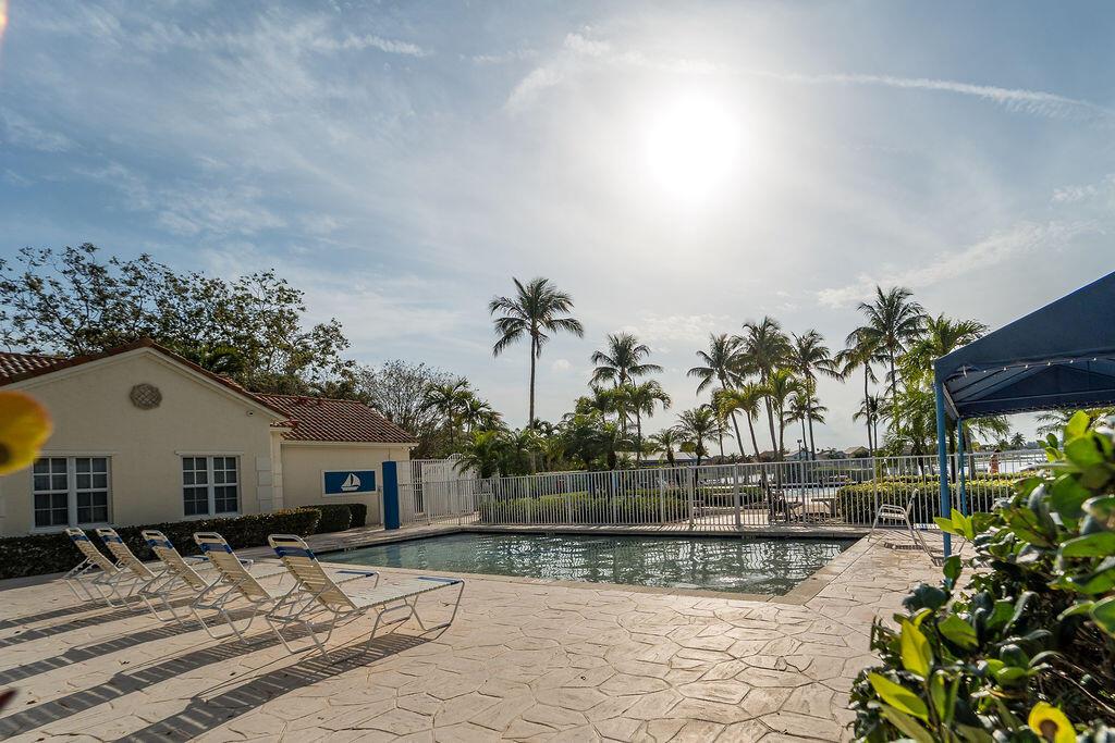 LAKE CHARLESTON TR G 1 - Residential