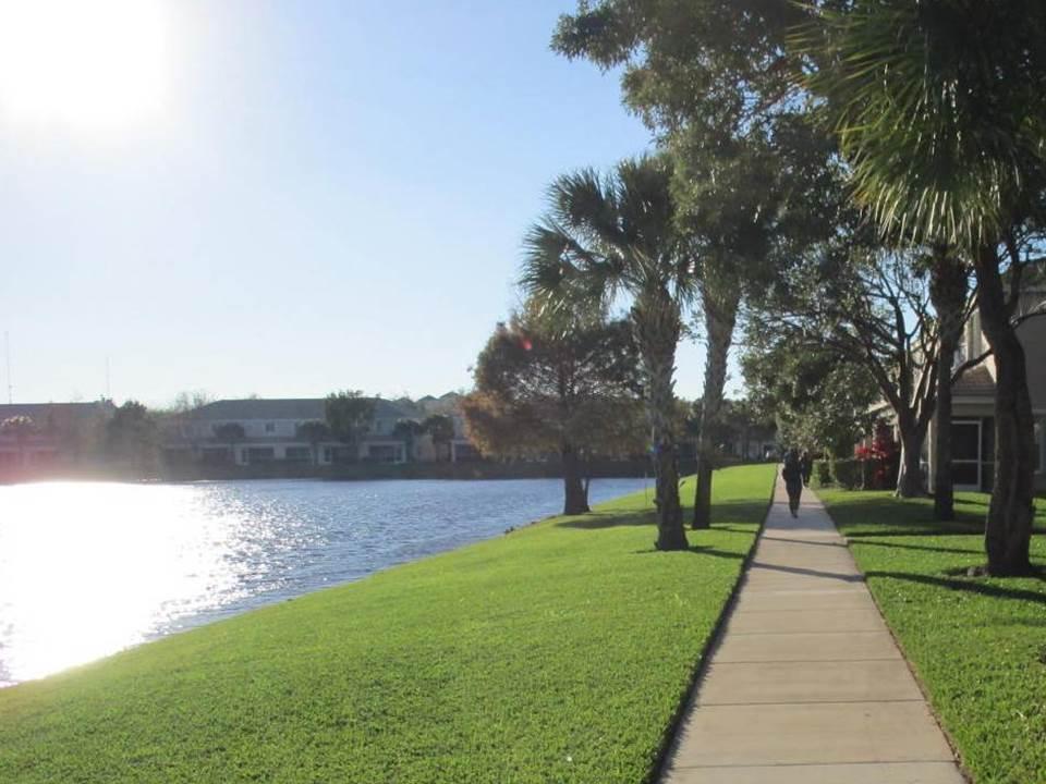 PALMBROOKE TOWNHOMES - Residential Lease