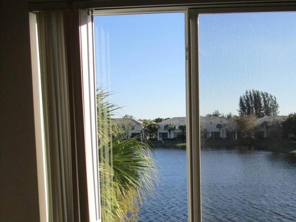 PALMBROOKE TOWNHOMES - Residential Lease