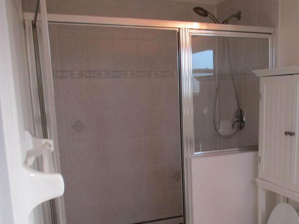 PALMBROOKE TOWNHOMES - Residential Lease