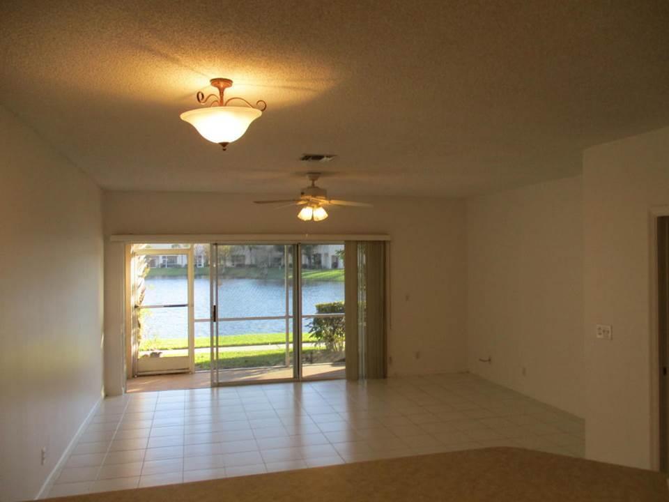 PALMBROOKE TOWNHOMES - Residential Lease