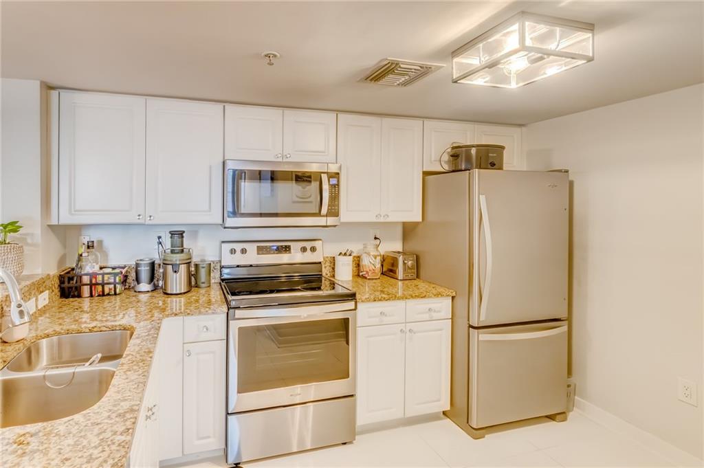 Las Olas by the River - Residential