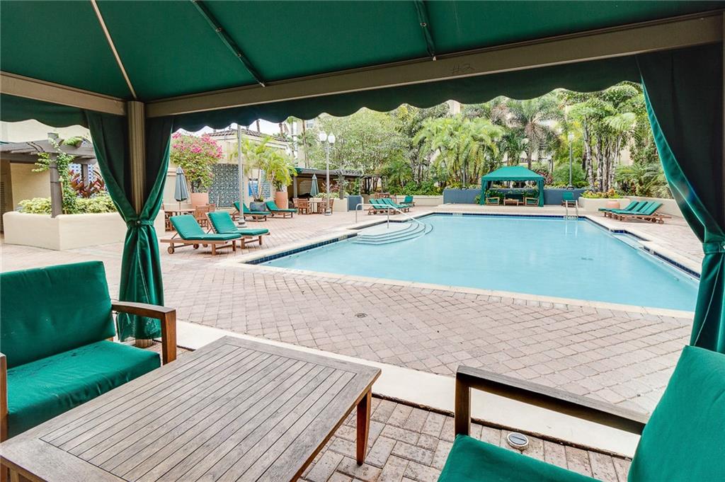 Las Olas by the River - Residential