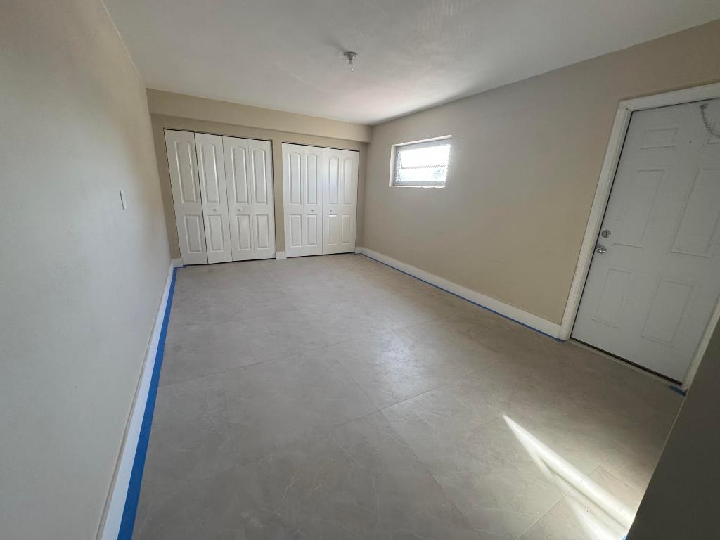 PARK MANOR - Residential Lease