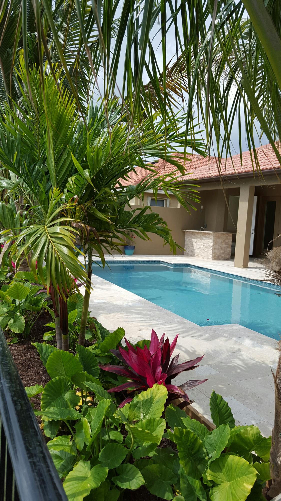 GATEWAY GARDENS - Residential