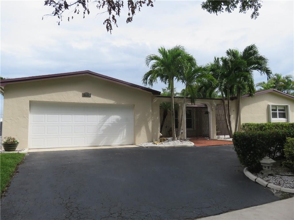 Pasadena Lakes West 69-37 - Residential
