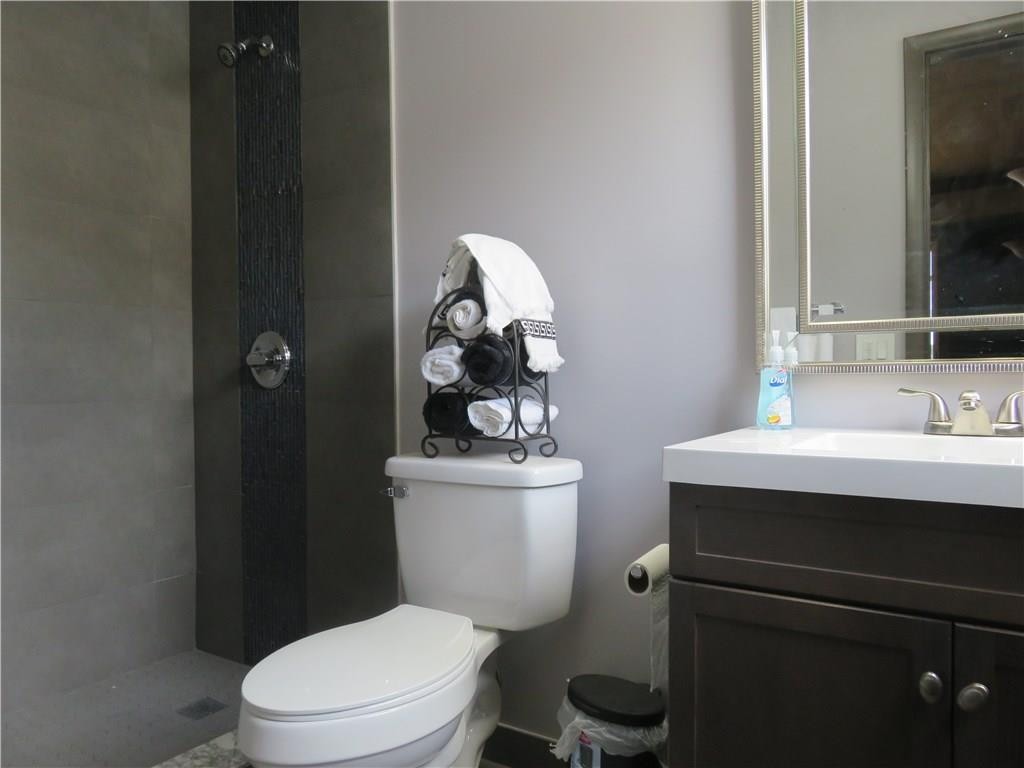 Pasadena Lakes West 69-37 - Residential