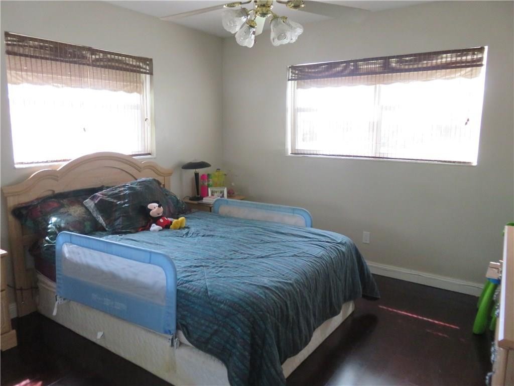 Pasadena Lakes West 69-37 - Residential