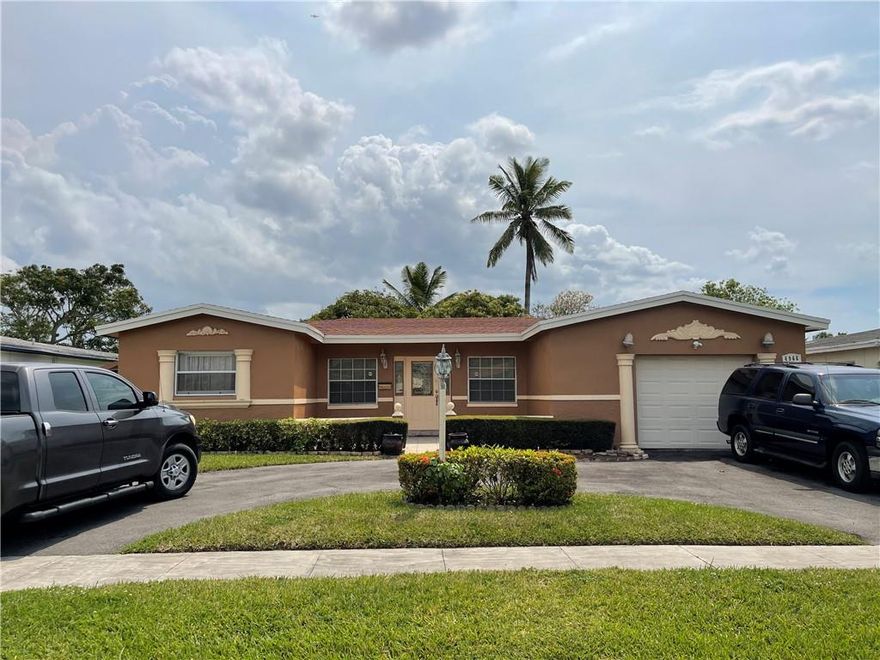 Beautiful single family detached home with ample living space. Plentiful fruit trees shade the fenced in backyard with a gorgeous view of the water. Roof is only 2 years old and Central unit has been recently replaced. Send in your best offers! SEE BROKERS NOTE.