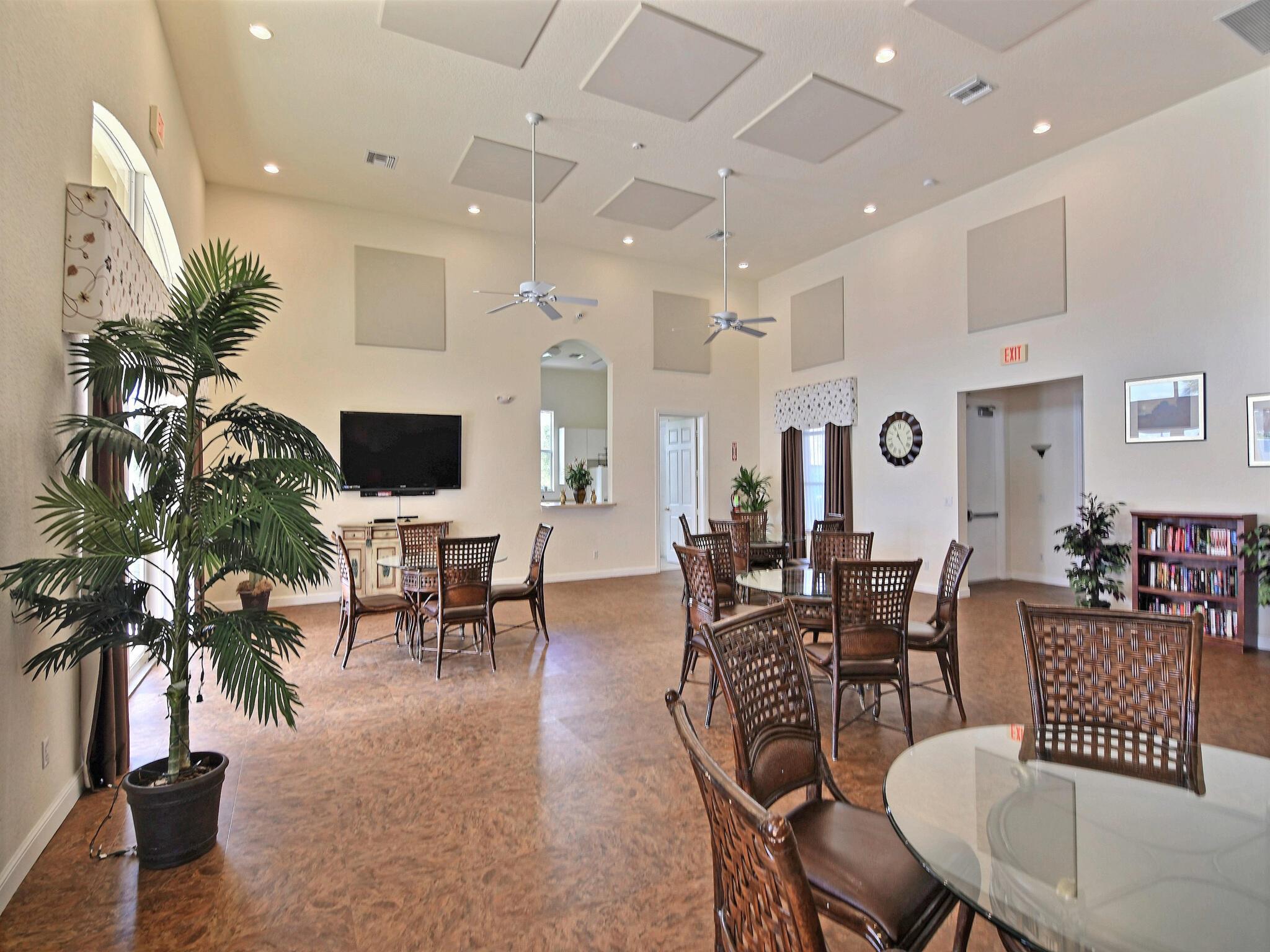 PORTOFINO SHORES PHASE TH - Residential