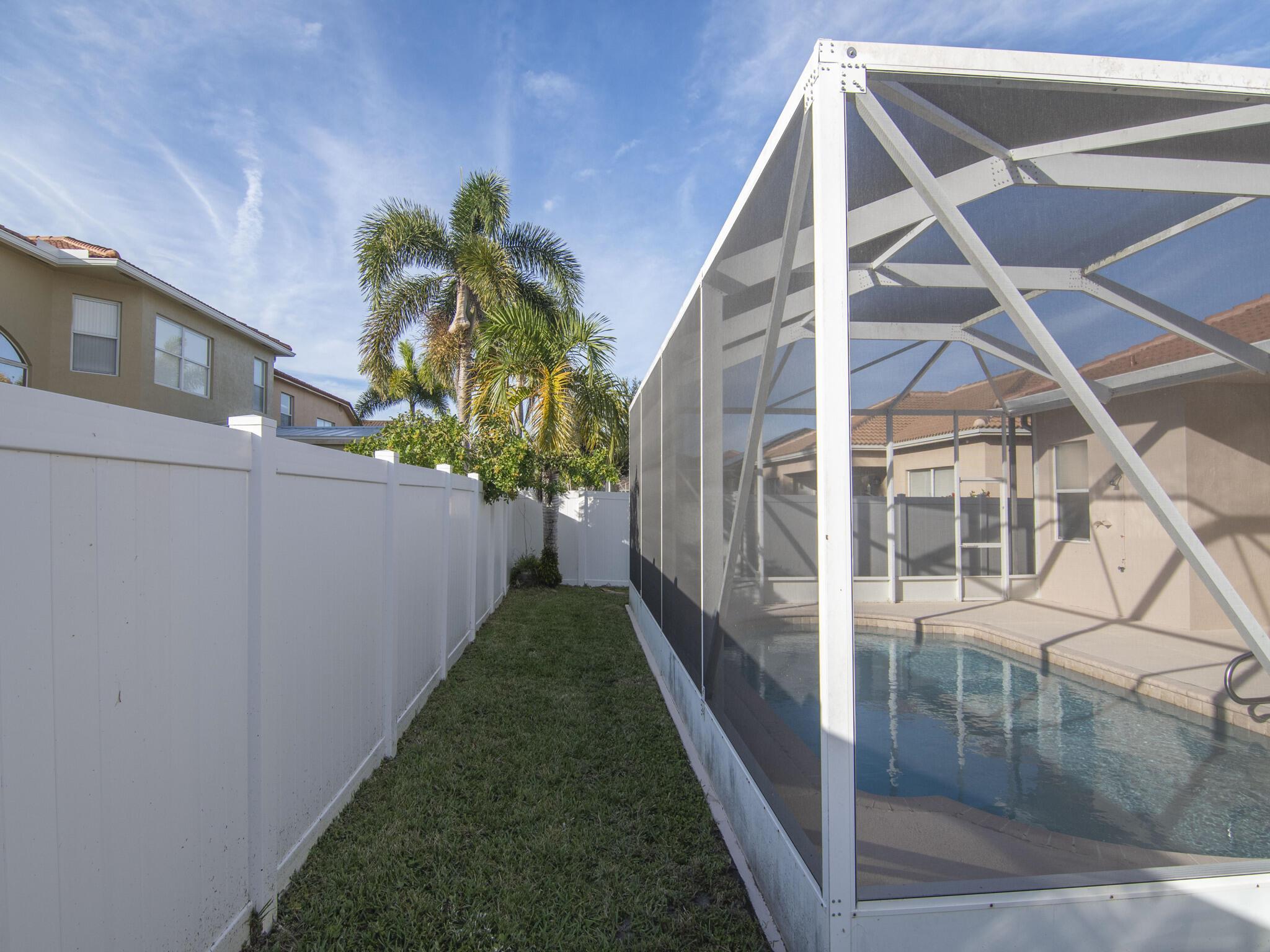 PORTOFINO SHORES PHASE TH - Residential