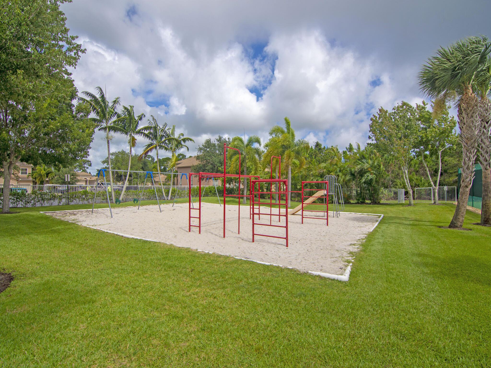 PORTOFINO SHORES PHASE TH - Residential