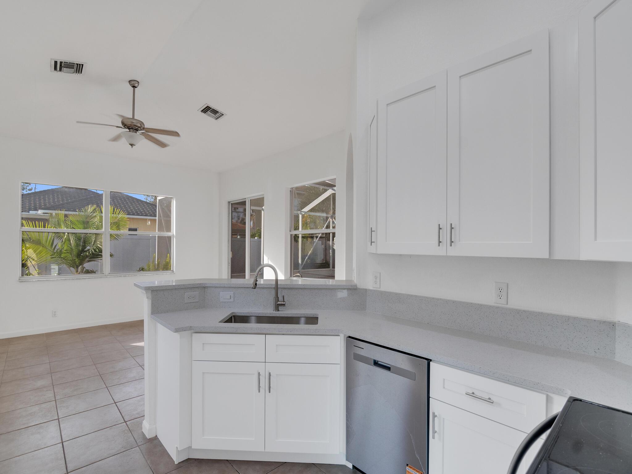 PORTOFINO SHORES PHASE TH - Residential