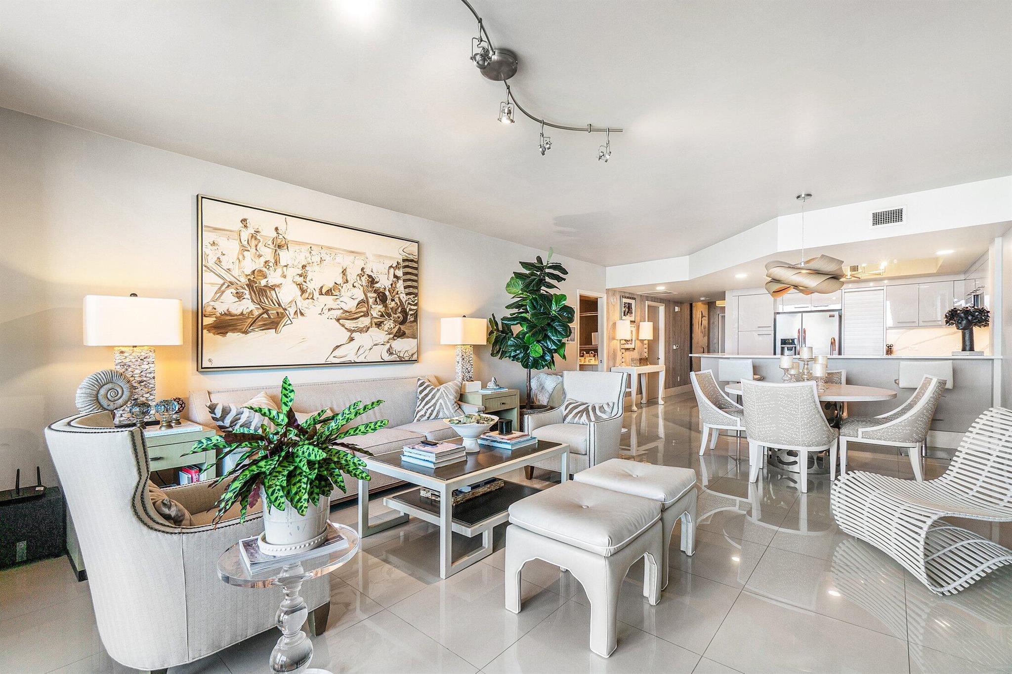 2640 Lake Shore Drive 1415, Riviera Beach, FL, 33404/$749,000 3 2640 Lake Shore Drive 1415