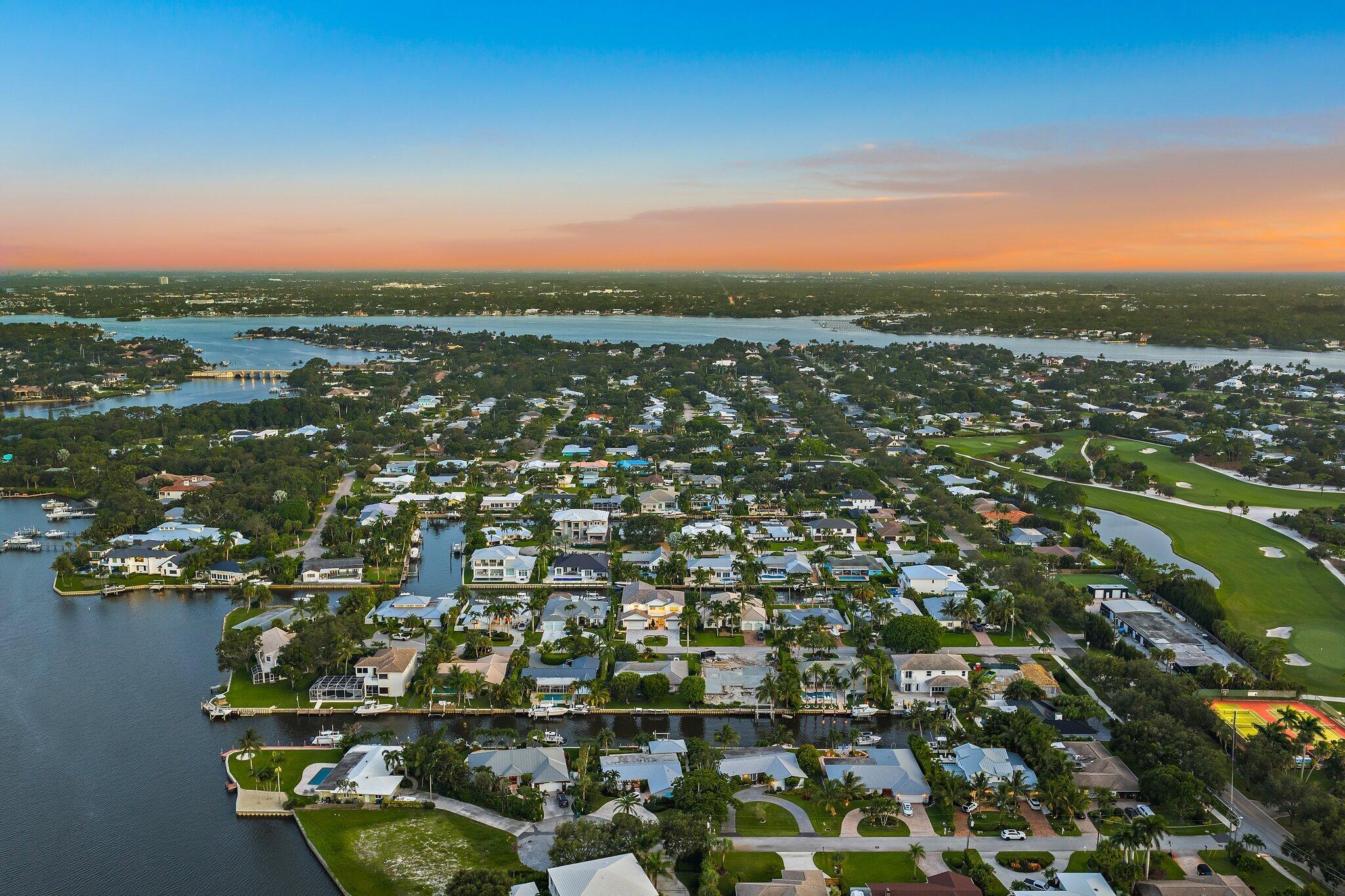 COUNTRY CLUB POINT - Residential