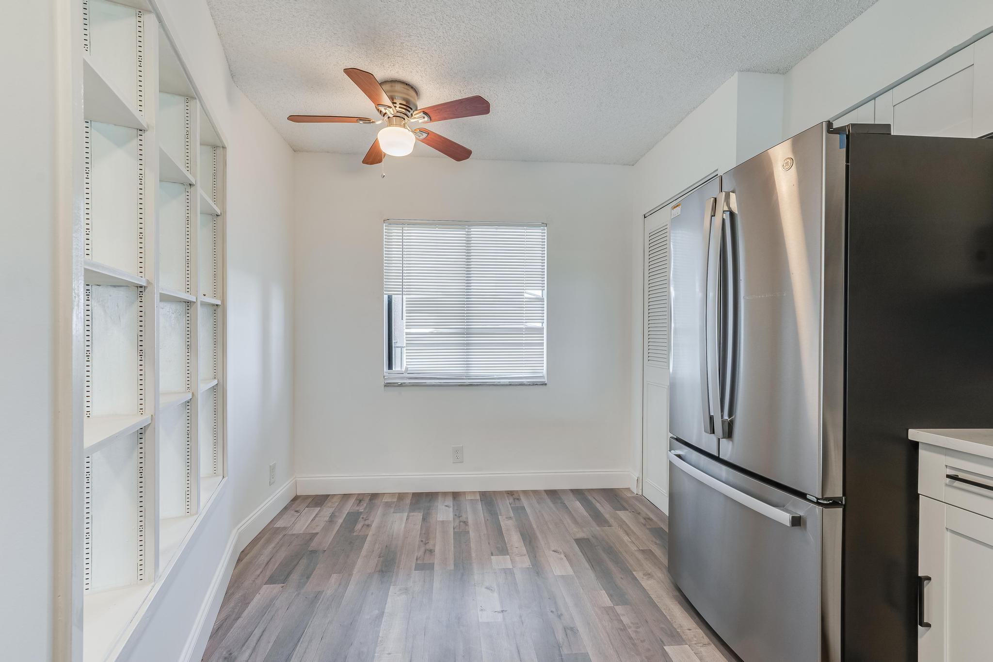 2200 S Cypress Bend Dr 604