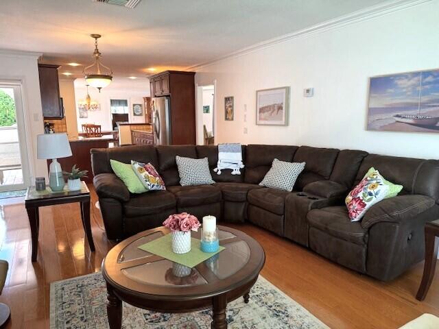 TROPIC ISLE 2ND SEC - Residential Lease