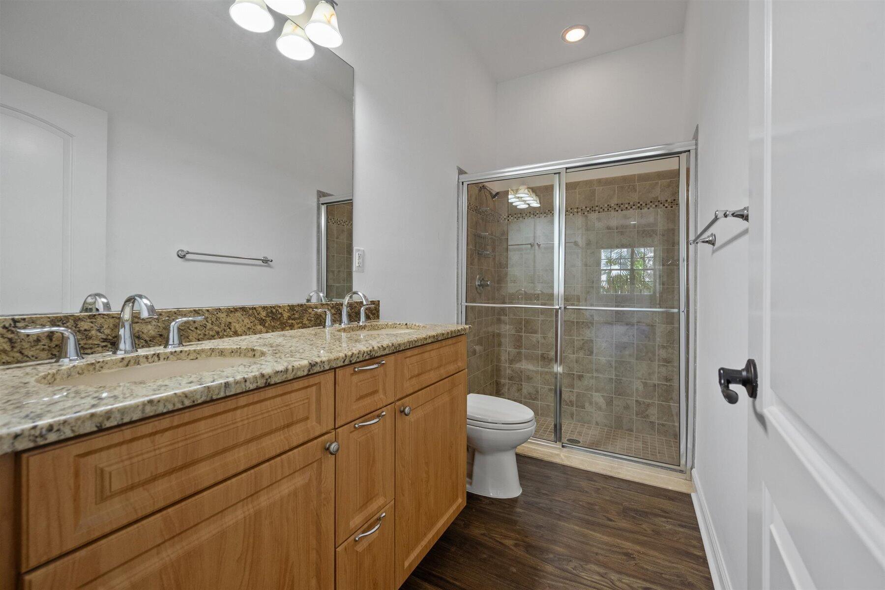 DEER RUN 2 - Residential Lease