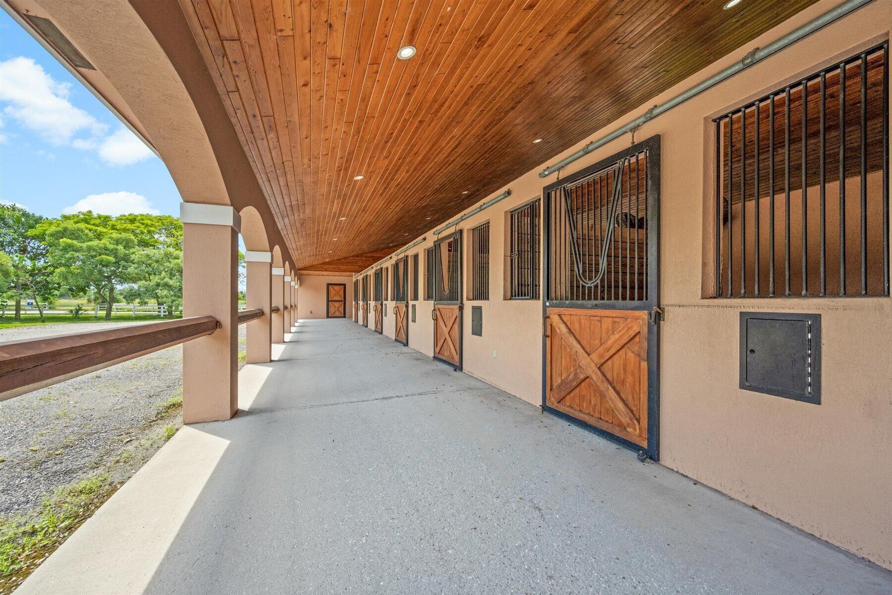 DEER RUN 2 - Residential Lease