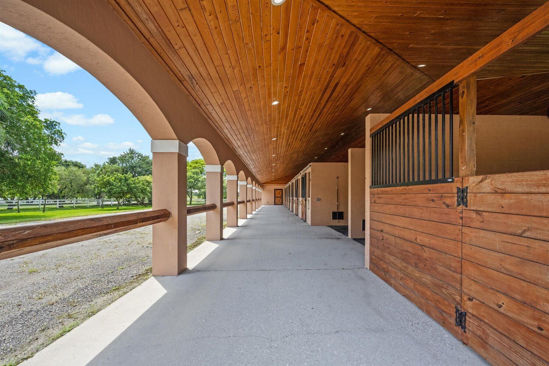 DEER RUN 2 - Residential Lease