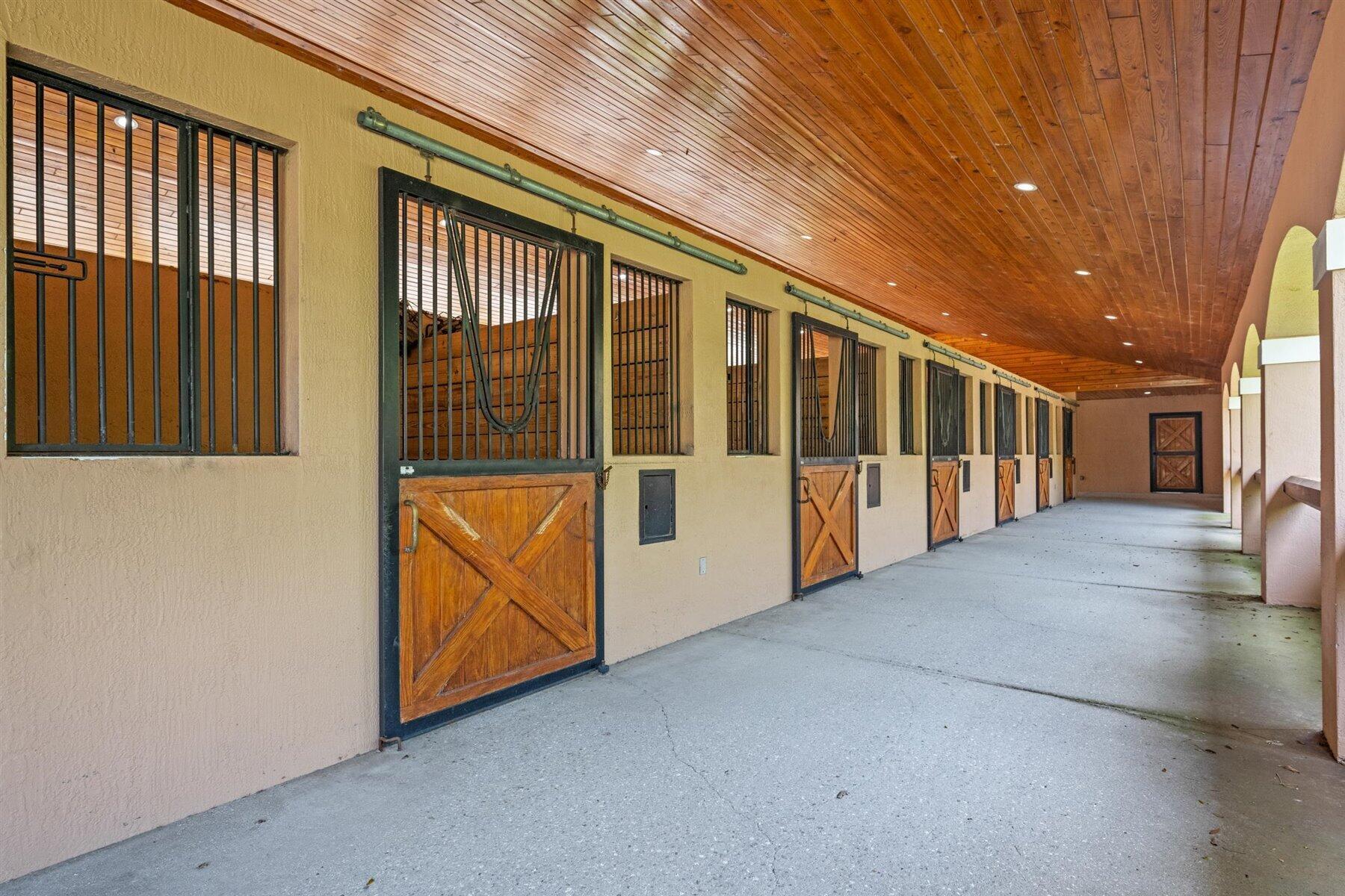 DEER RUN 2 - Residential Lease