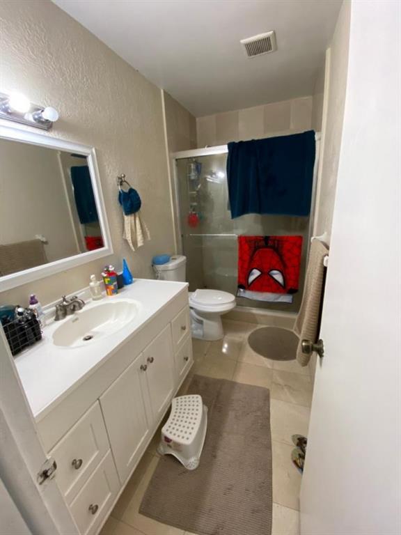 Venetian Palms Condo - Residential