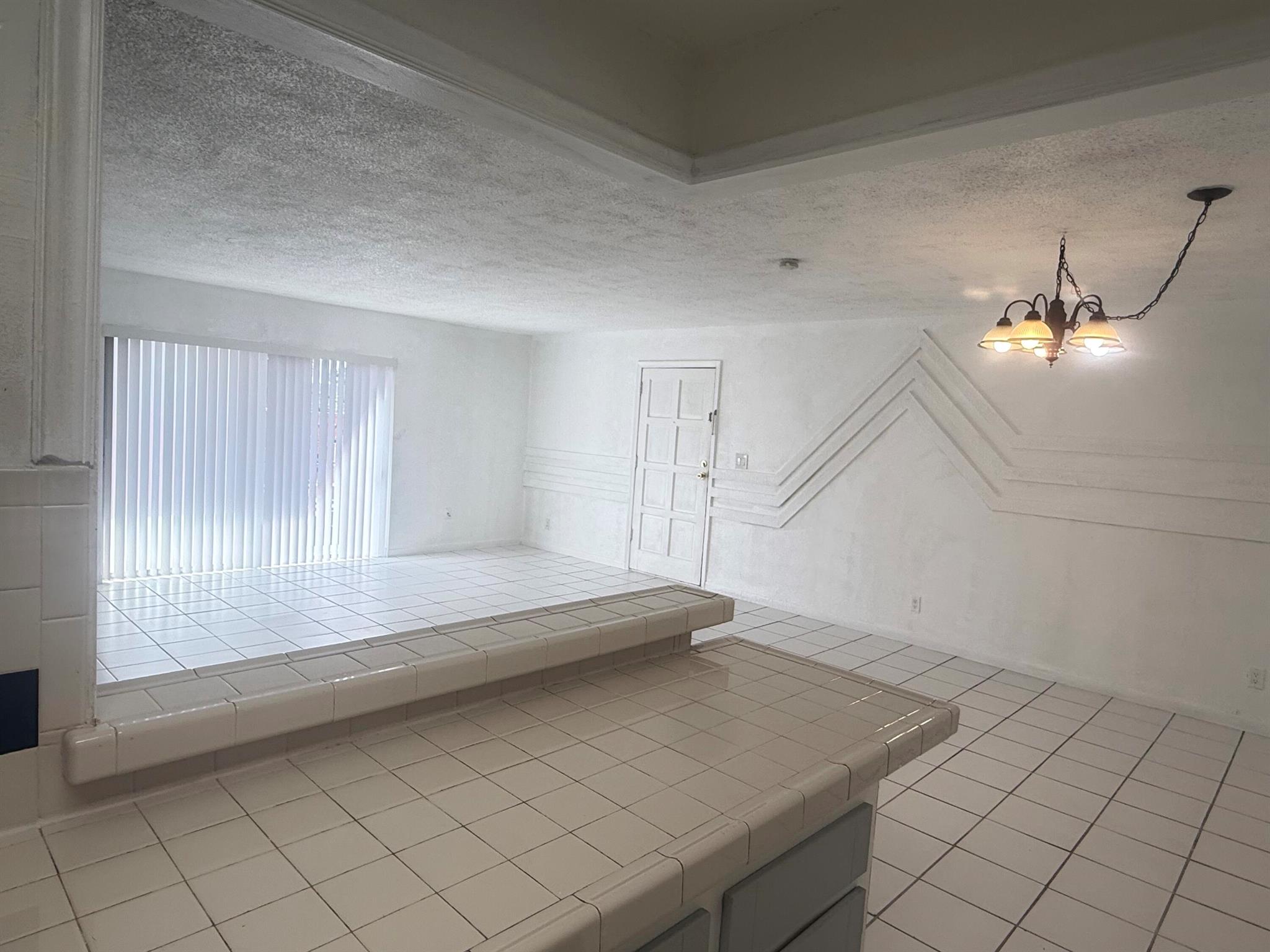 PALMS VILLAS & CONDOS SEC - Residential Lease